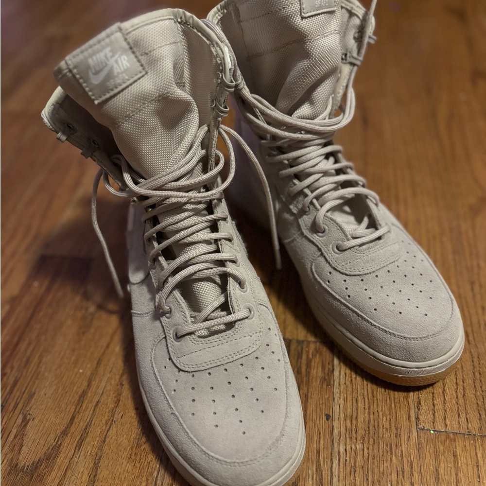 Nike SF Air Force One - Picture 6 of 11